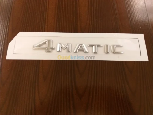 Logo,Insigne, Monogramme MERCEDES BENZ