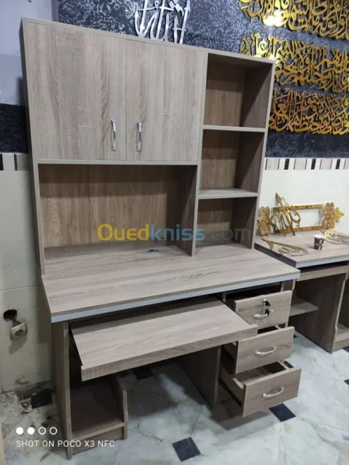 Bureau 1,2 M  sur 0,6 / 0,8 sur 0,5 M 