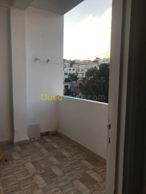 Vente Appartement F5 Alger Hydra