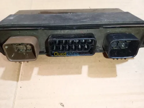 MODUL DE COMMANDE ABS HONDA