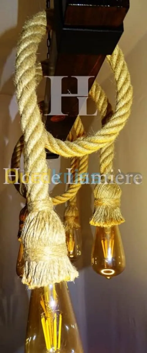 Lustre en bois moderne industriel