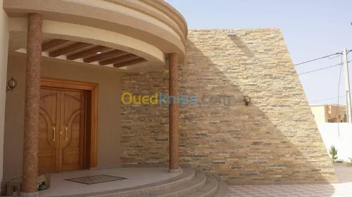 AMÉNAGEMENT INTÉRIEUR ET EXTÉRIEUR