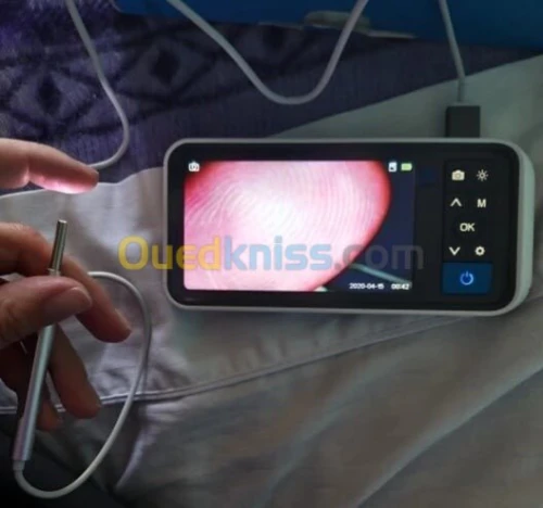 otoscope  منظار الأذن