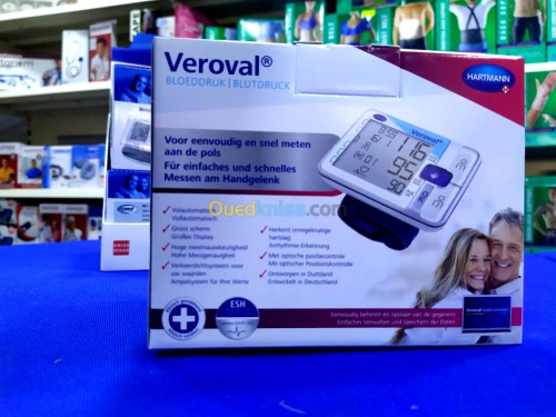 TENSIOMÈTRE VEROVAL A POGNET HARTMANN 