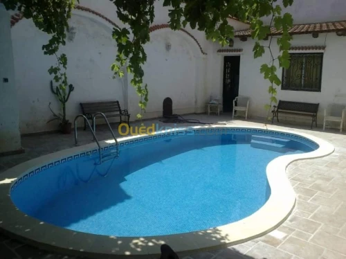 Construction piscines.