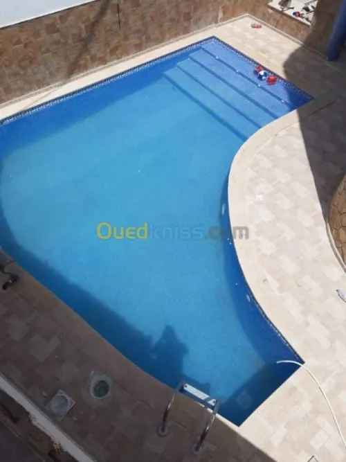 Construction piscines.