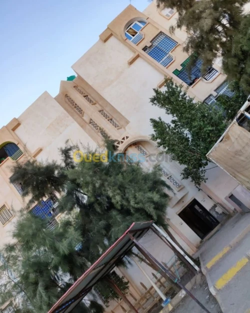Location Appartement F3 Biskra Biskra