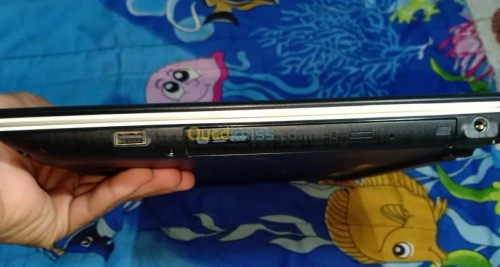 ACER ASPIRE E15/i3_5eam/4Gram