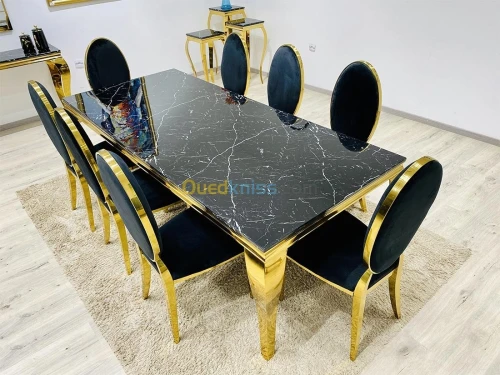 Table de salle à manger avec 8 chaises
