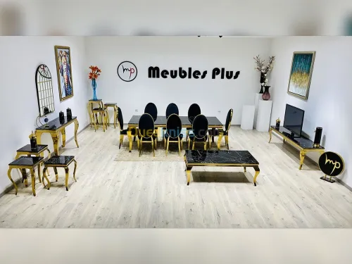 Table de salle à manger avec 8 chaises