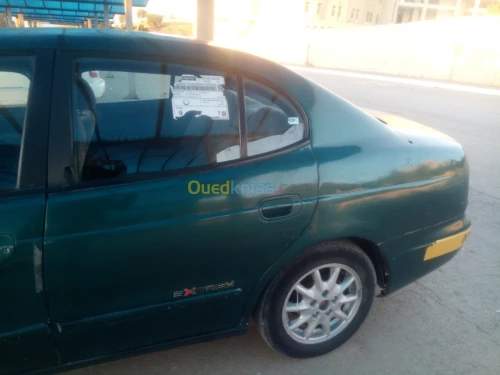 Daewoo Laganza 2000 