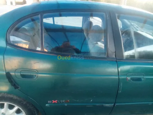 Daewoo Laganza 2000 