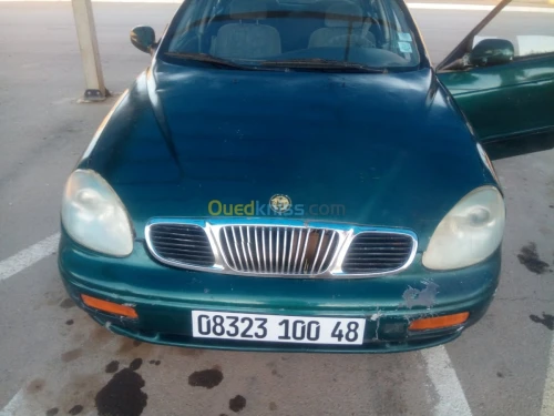 Daewoo Laganza 2000 