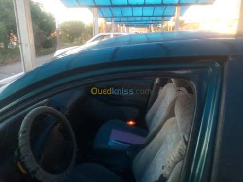 Daewoo Laganza 2000 