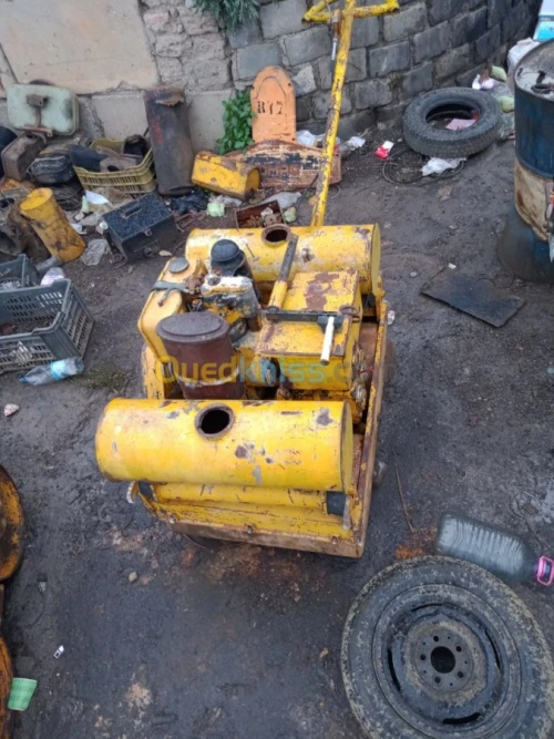 location compacteur bomag