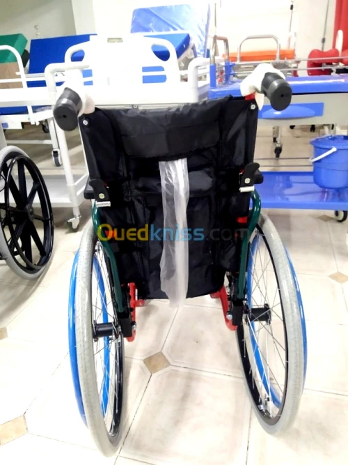 Fauteuil roulant enfant en aluminium confort 