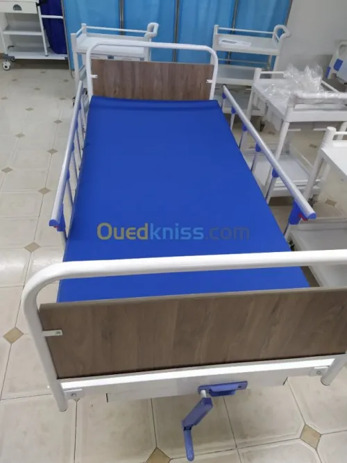 Lit médicalisée d'hôpital 02pos 