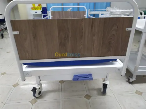 Lit médicalisée d'hôpital 02pos 