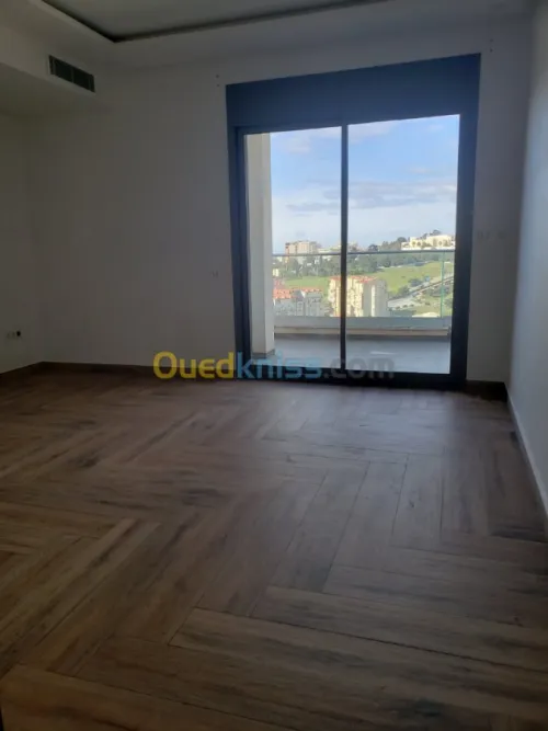 Location Appartement F3 Alger Dely brahim