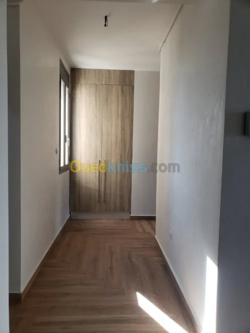 Location Appartement F3 Alger Dely brahim