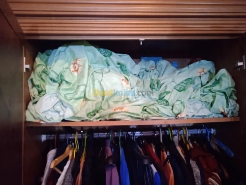 Chambre à coucher à vendre