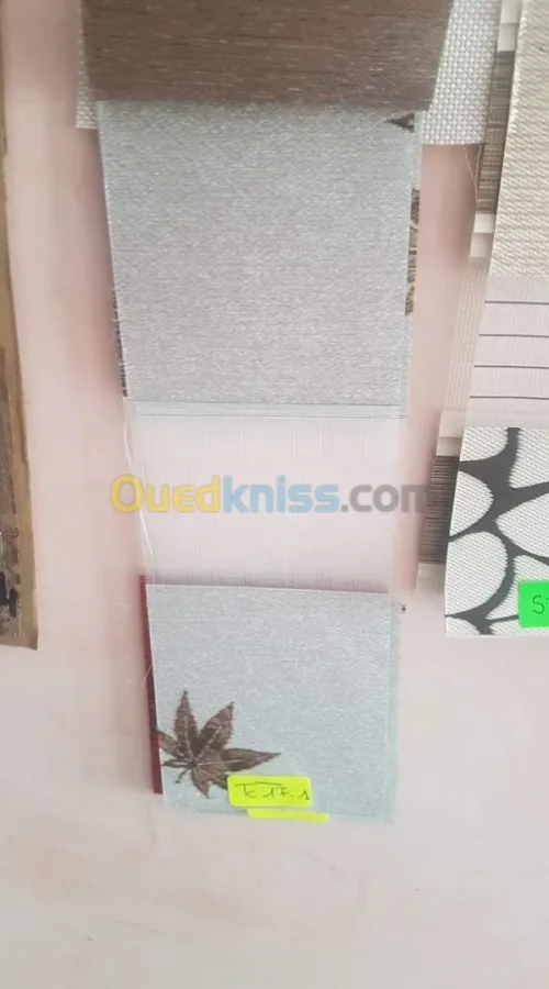 Fabrication de store duo, Californiens