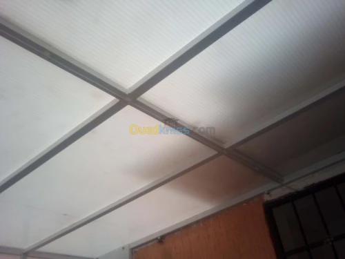 Tinda en polycarbonate