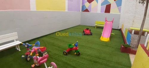 Crèche, Jardin d'enfant, maternelle