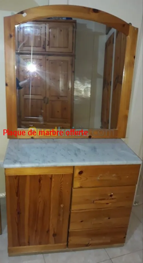 Chambre à coucher en bois blanc