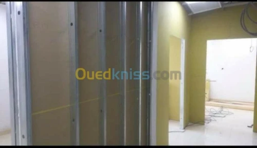 Plombage porte est sale de radio