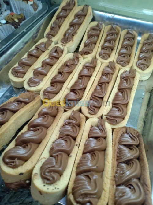 Gateaux & Boissons/مشروبات و حلويات 
