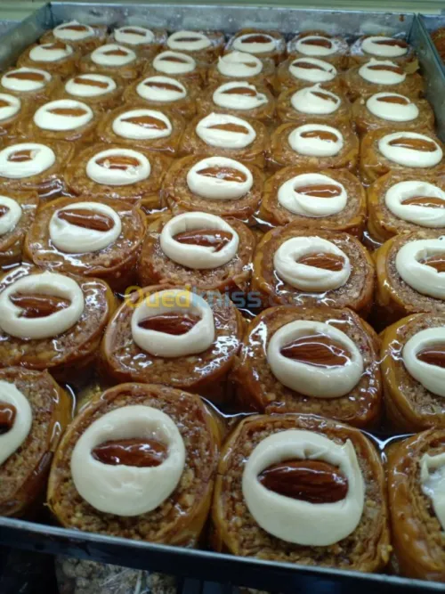 Gateaux & Boissons/مشروبات و حلويات 