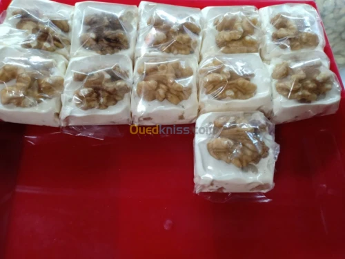 Gateaux & Boissons/مشروبات و حلويات 