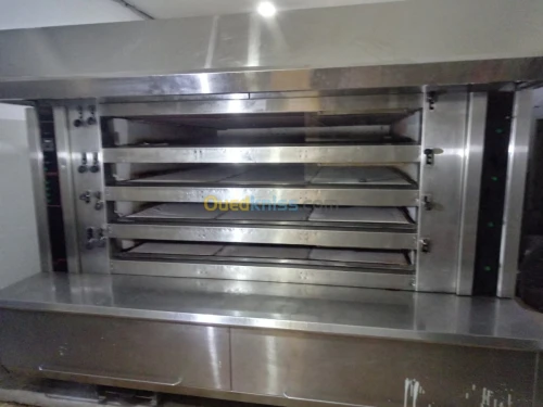 Four a sol Pavailler