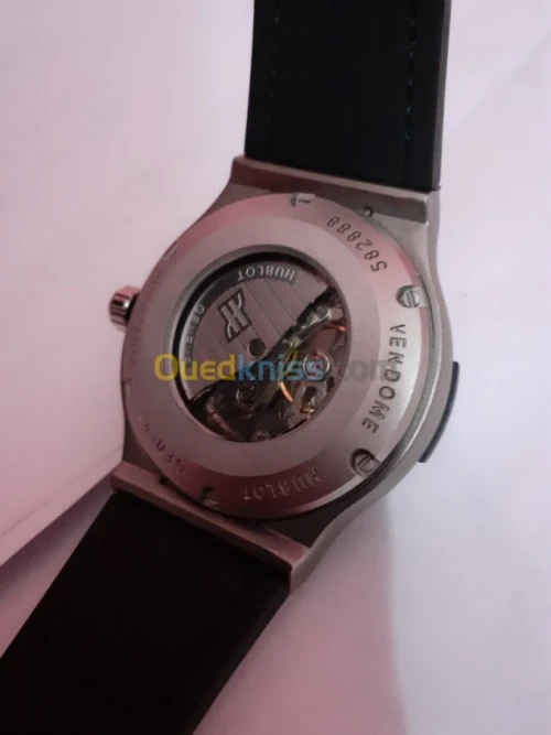 Montre Hublot Swiss made 