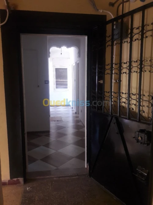 Vente Appartement F3 Bejaia Kherrata