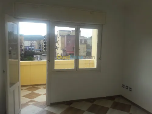 Vente Appartement F3 Bejaia Kherrata