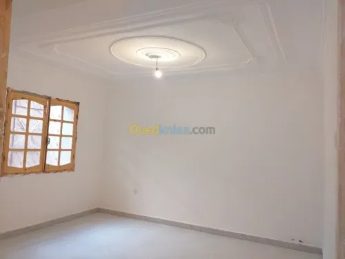 Location Appartement F3 Djelfa Ain oussara
