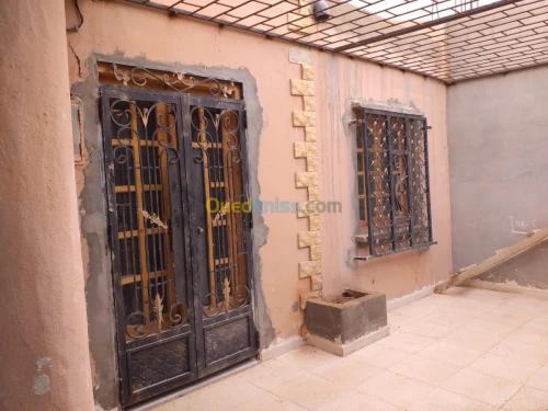 Location Appartement F3 Djelfa Ain oussara