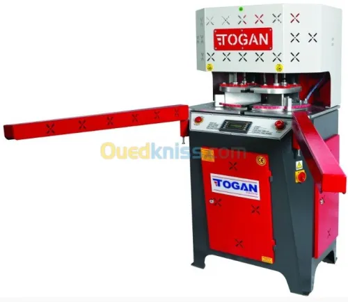 ATELIER MENUISERIE PVC 