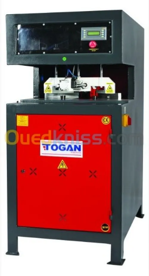 ATELIER MENUISERIE PVC 