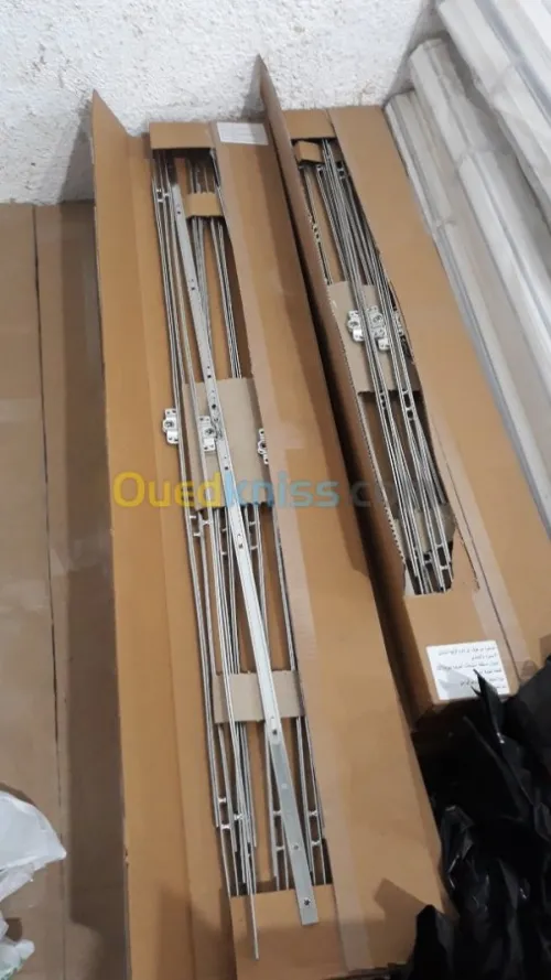 بيع وتصنيع النوافذ والأبواب profil pvc