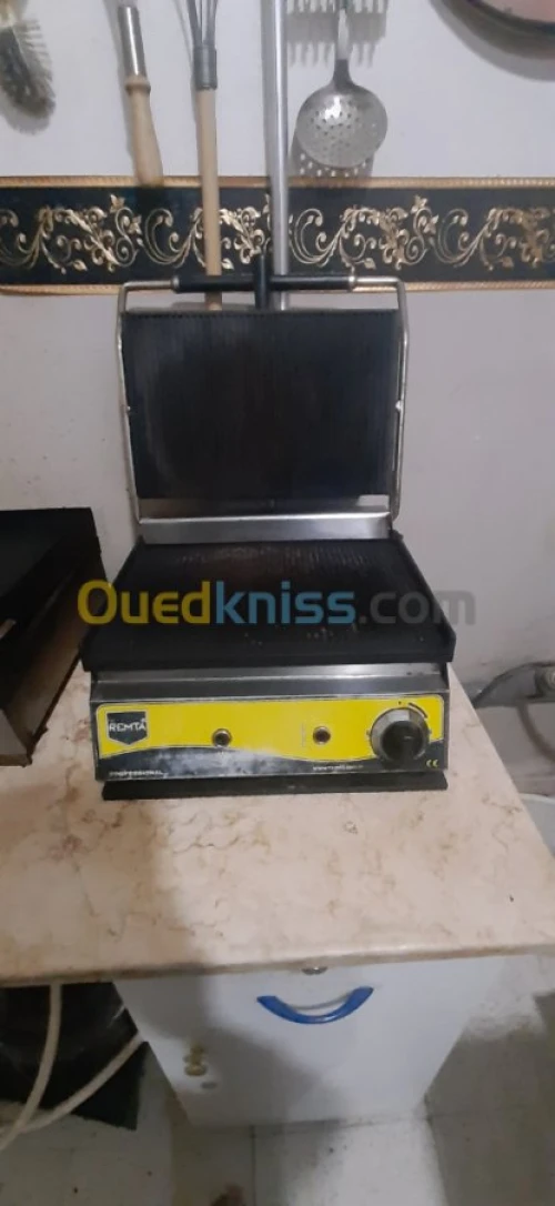 اجهزة فاست فود materiel cafeteris