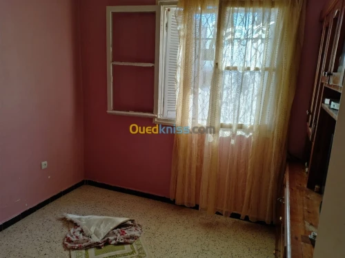 Vente Appartement F5 Oran Hassi ben okba