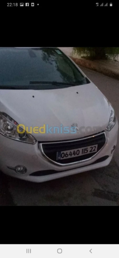 Peugeot 208 2015 Allure