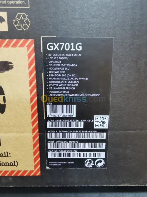 Asus rog 17" i7 9e rtx 2070 magasin