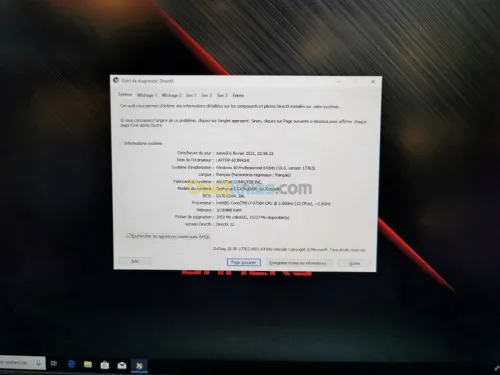 Asus rog 17" i7 9e rtx 2070 magasin