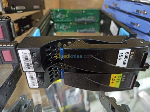 RACK pour serveur et baie de stockage 