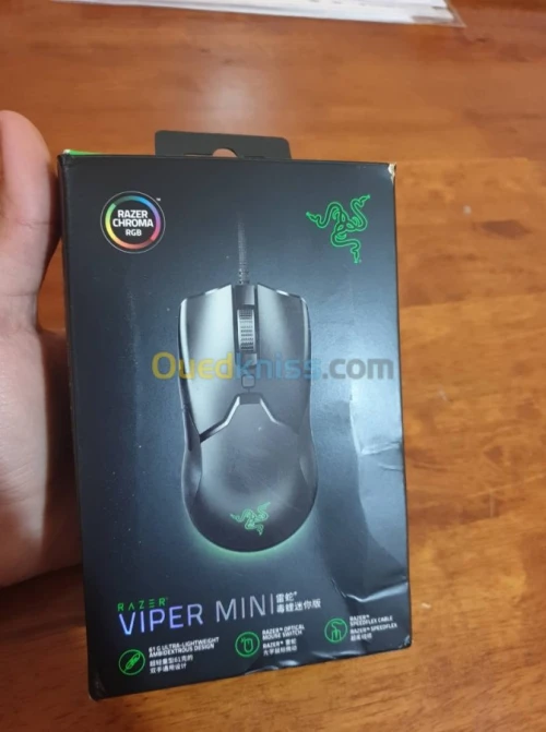 ECRAN benQ Gw2470 et razer viper mini‎