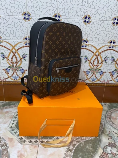 Sac à dos LOUIS VUITTON 